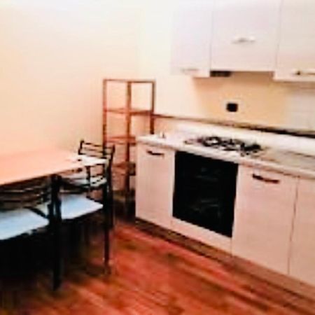 Apartmán Bilocale Zona Centro Milán Exteriér fotografie